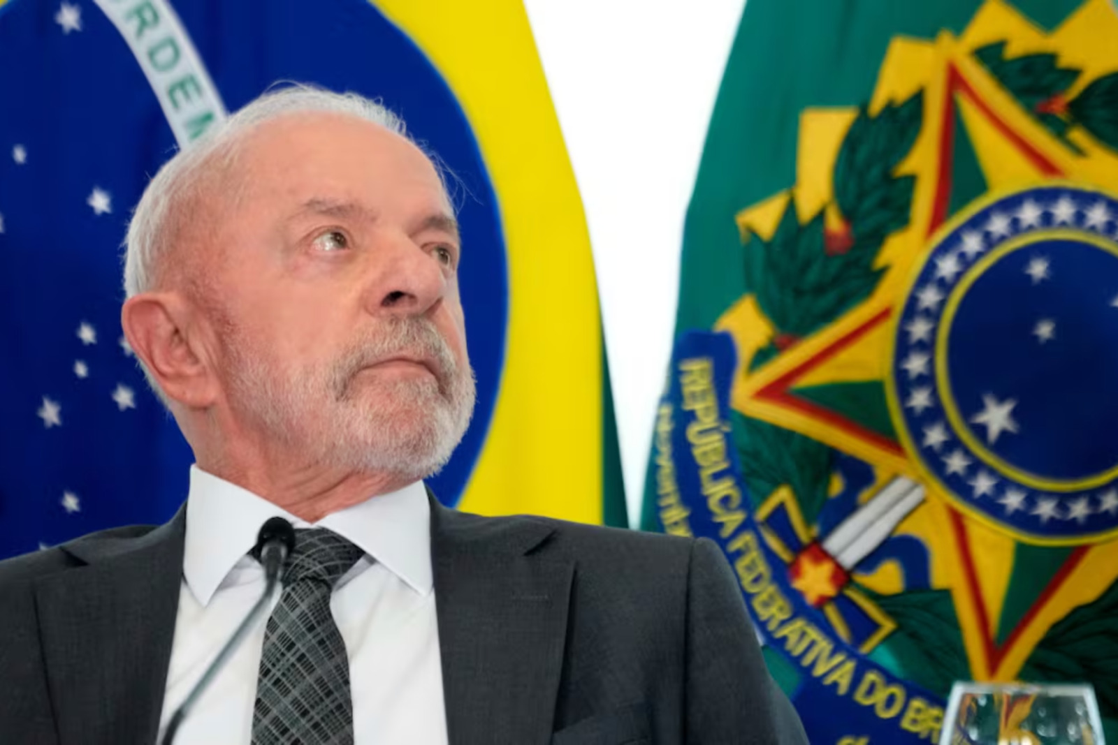 Lula prohíbe las apuestas deportivas y casinos en línea en Brasil