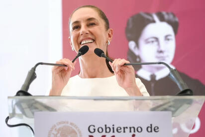 SHEINBAUM Desde Sonora, Claudia Sheinbaum reiteró su postura sobre la doble nacionalidad para quienes busquen ocupar cargos de elección popular. La presidenta Claudia