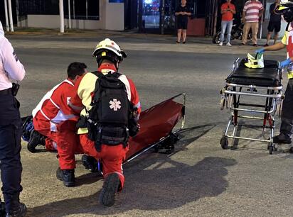 Investigan accidente entre motociclista y peatón en Piedras Negras
