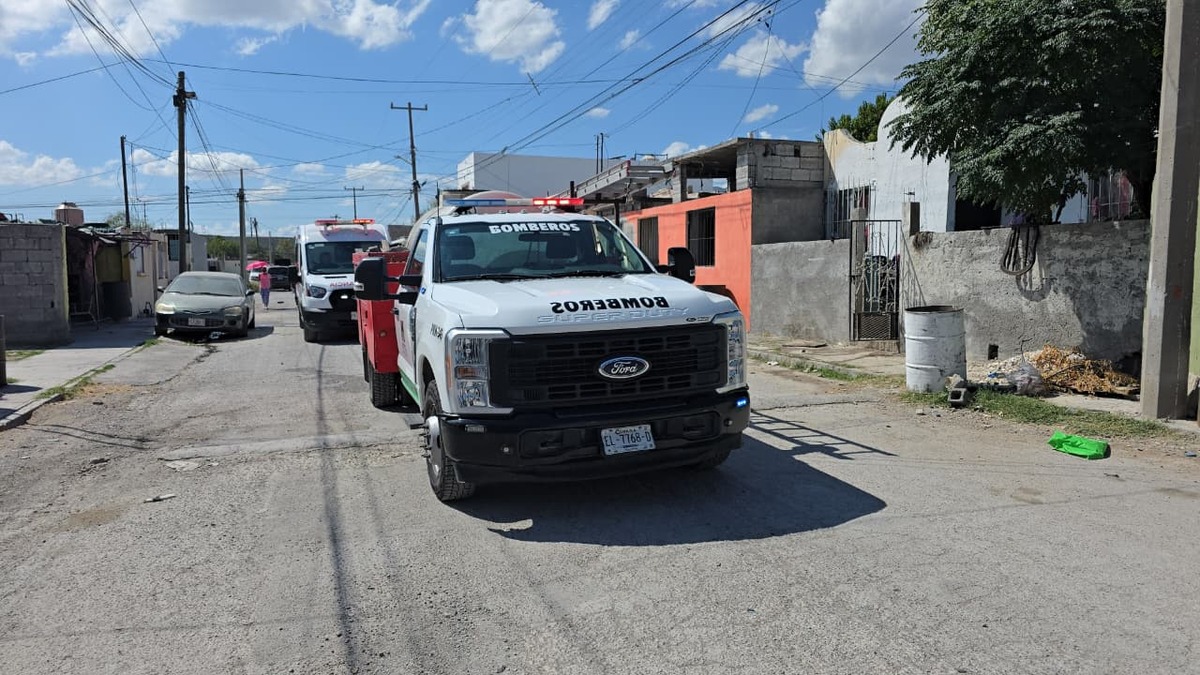 Moviliza a Bomberos reporte de fuga de gas en la colonia Carlos Salinas de Gortari