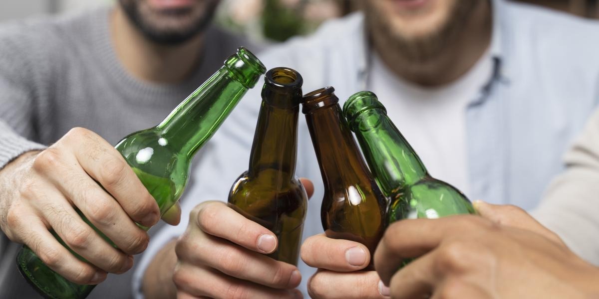 Especialistas piden modificar el IEPS a bebidas alcohólicas para el Paquete Económico 2027