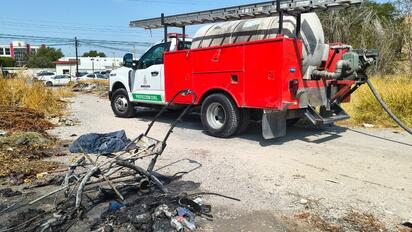 Quema de cableado provoca incendio en lote baldío del Centro de Monclova