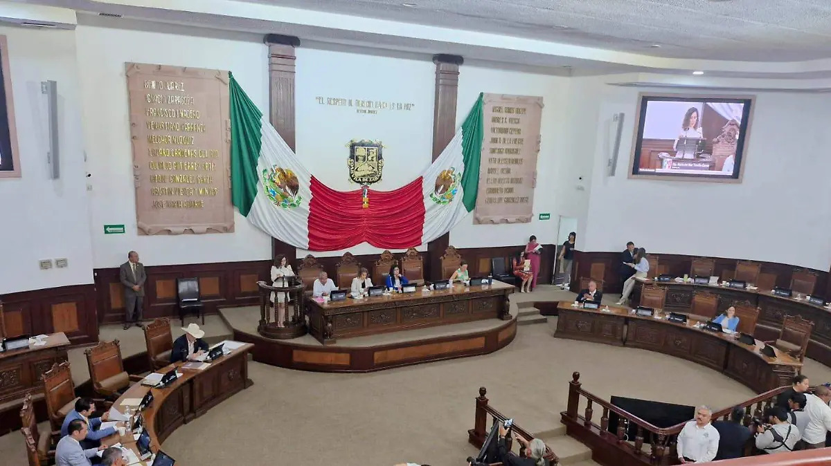 SEP anuncia apoyo a comunidad escolar tras muerte de maestra en Torreón