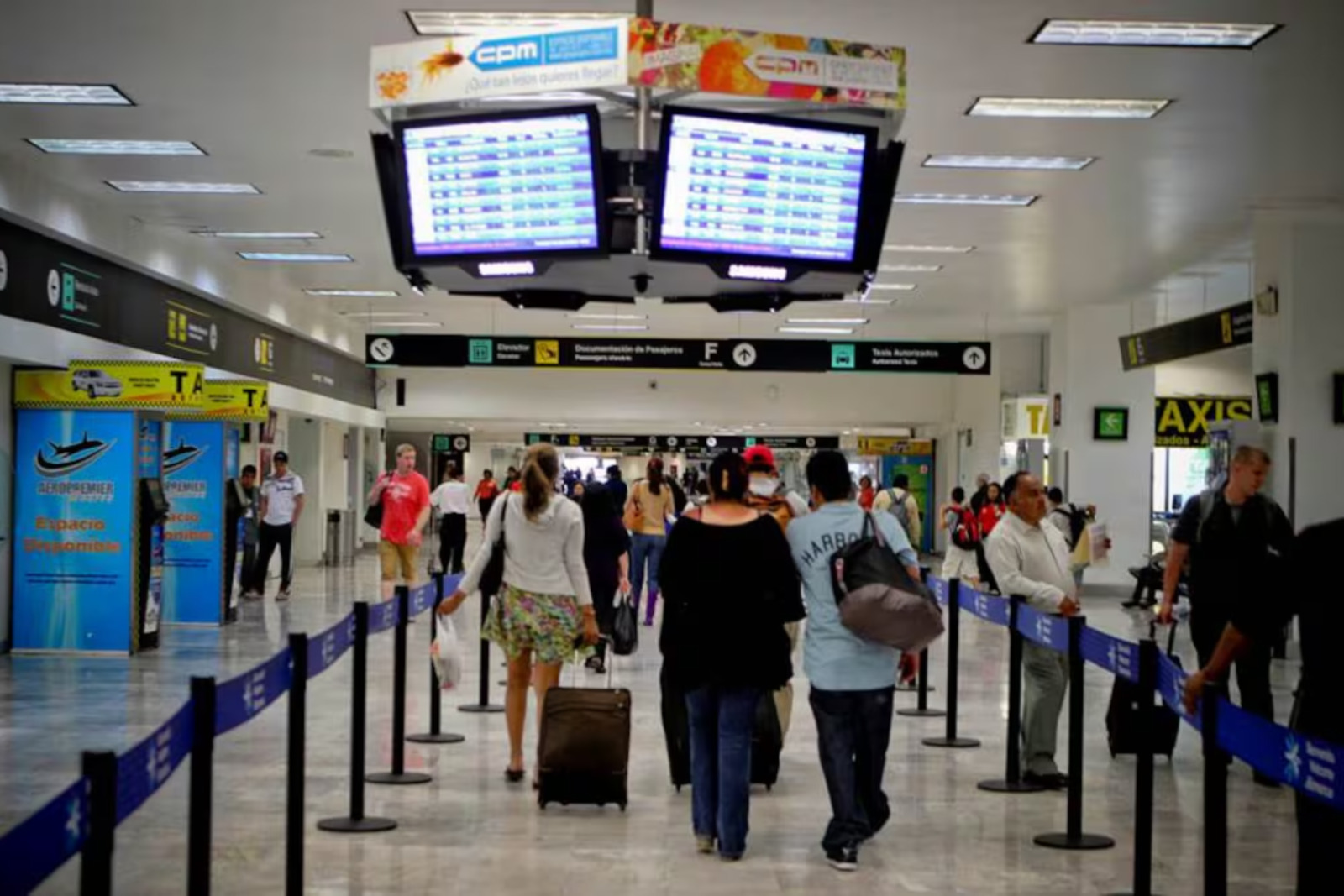 Detienen a tripulante de vuelo procedente de México con 18 kilos de cocaína