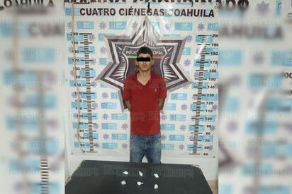Detienen a joven con seis bolsas de presunto cristal en el pueblo mágico de Cuatro Ciénegas