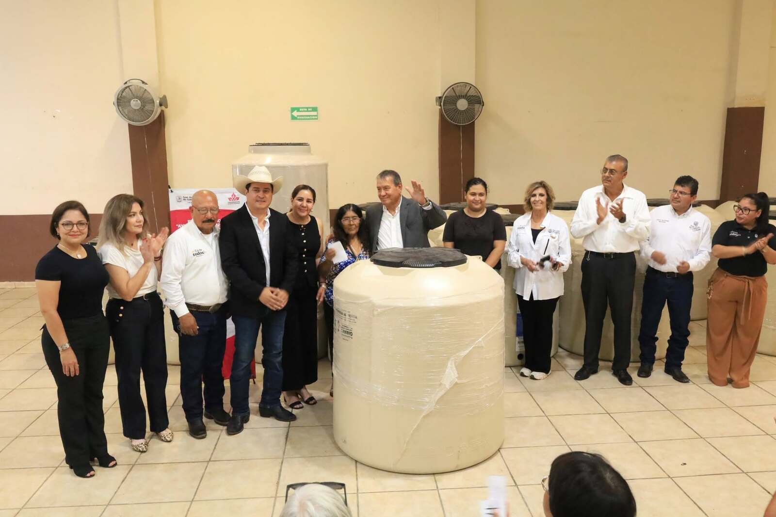 Fiscalía lleva alegría y convivencia a niñas y niños de Nueva Rosita
