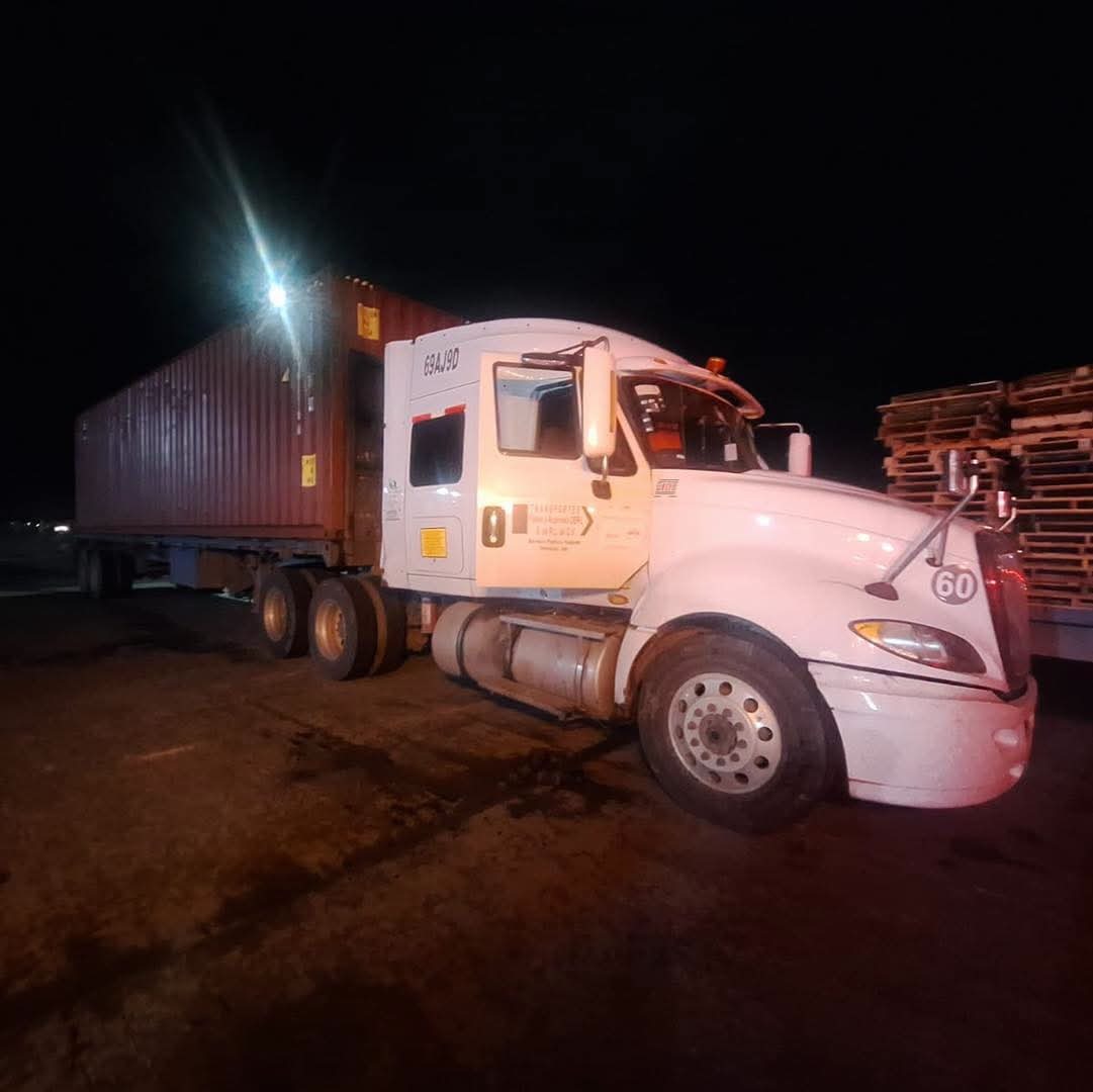 Muere operador de tráiler dentro de planta industrial en Ramos Arizpe