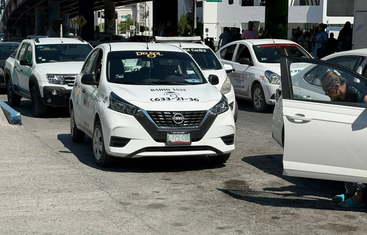 Actividad de taxistas cae 25% por menor circulación económica en la Región Centro