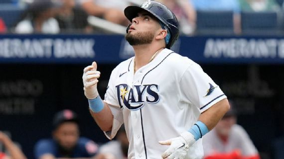El mexicano Jonathan Aranda afronta su primera postemporada con los Rays