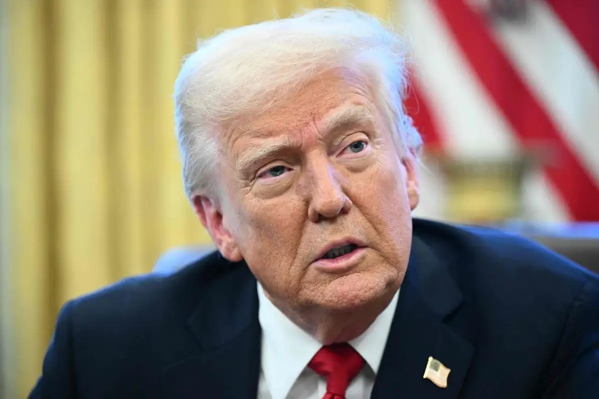 Trump celebra acuerdo del G7 para liberar 100 millones de barriles de petróleo y diésel