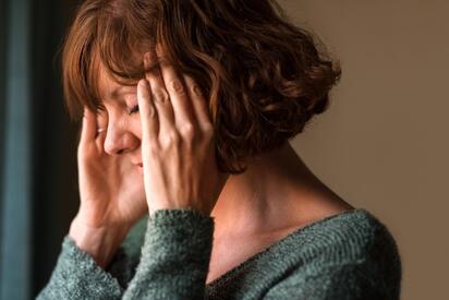 ¿Por qué algunas enfermedades relacionadas con el dolor son más frecuentes en mujeres?