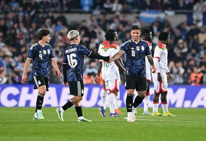 Argentina golea 7-0 a Burkina Faso en el Monumental