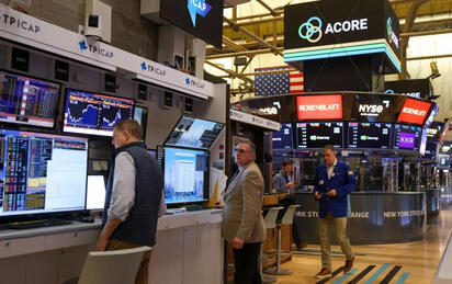 Wall Street inicia la semana con avances; S&P 500 cerca de récord