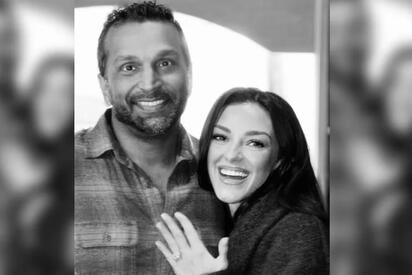 Kash Patel y Alexis Wilkins compartieron en redes sociales la noticia de su compromiso y mostraron el anillo.  El director del Buró Federal de Investigaciones