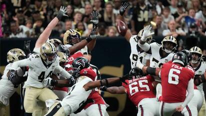 Falcons vencen a Saints y mantienen ritmo divisional