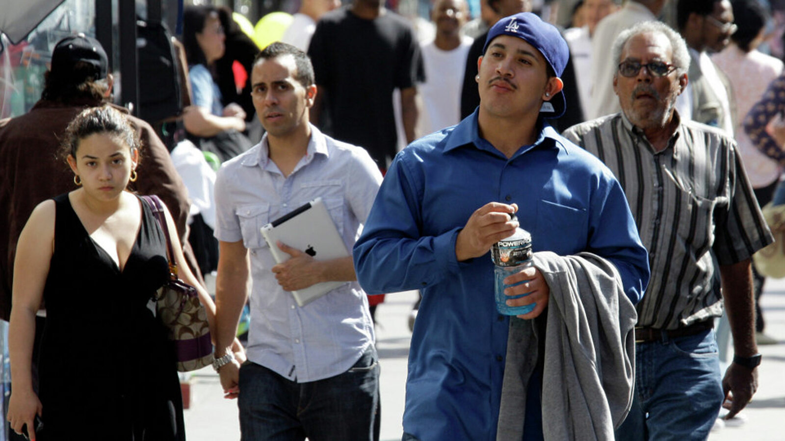 Economía latina aporta 1.07 billones de dólares al PIB de California