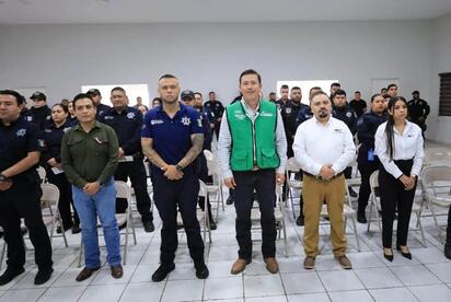 Fortalecen seguridad en San Juan de Sabinas con capacitación policial