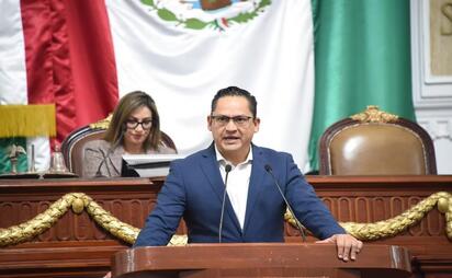 Diputado del PVEM propone nuevas cuotas por publicidad exterior