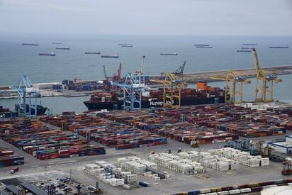 OMC eleva a 3.9% su previsión del comercio mundial en 2026