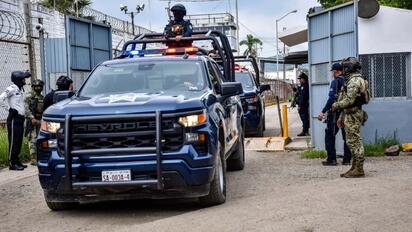 Reportan 10 muertos y 16 heridos tras motín en penal de Mazatlán