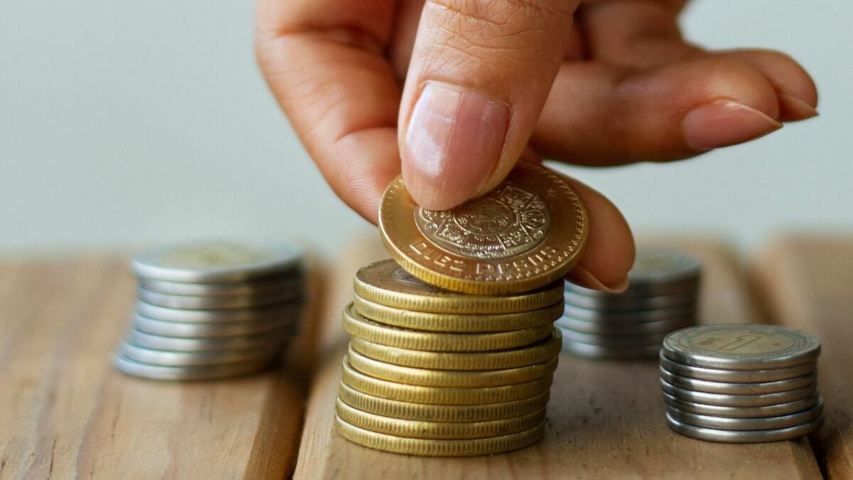 Salario mínimo podría superar en 5% a sueldos bajos en 2027