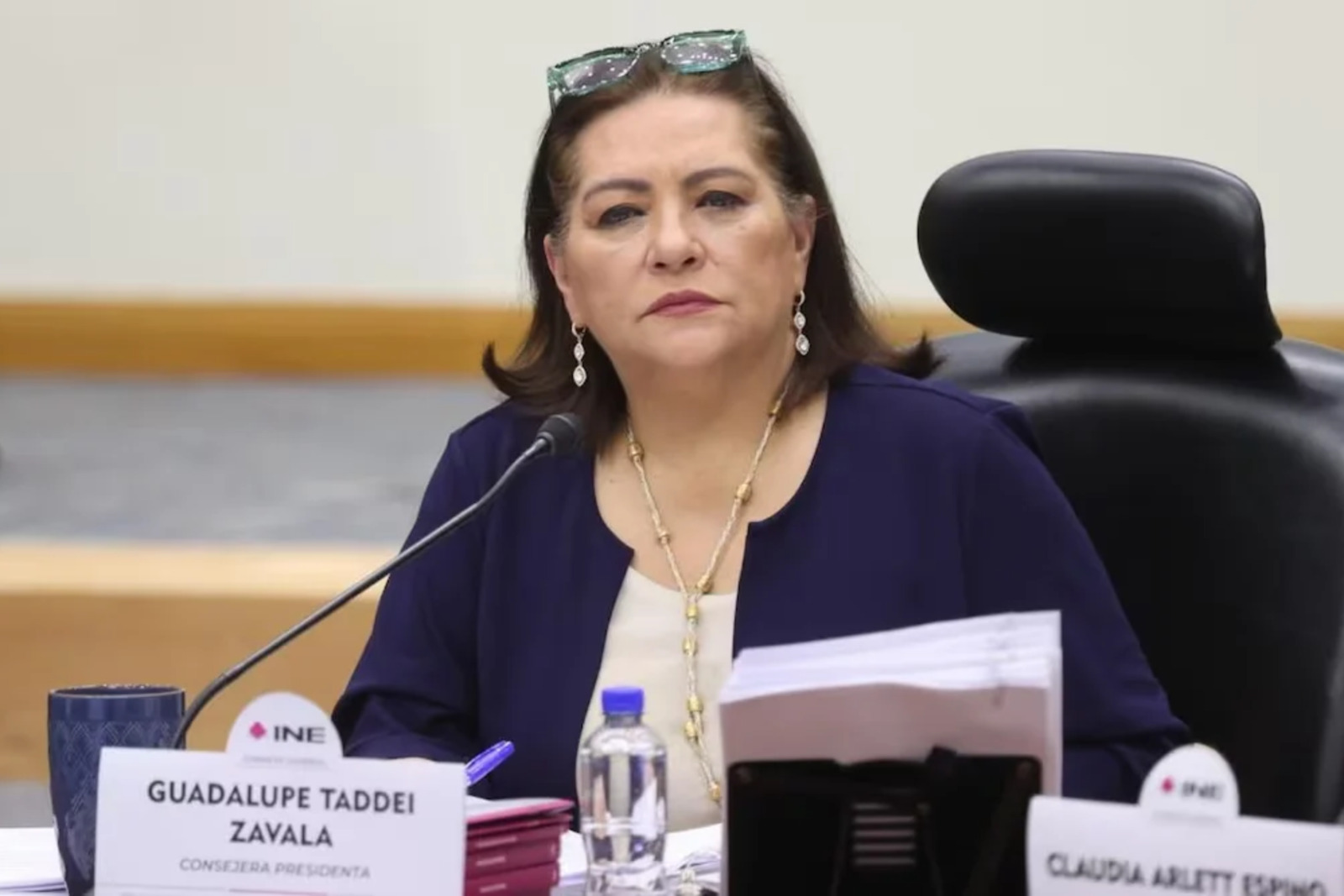 INE rechaza emitir lineamientos para fiscalizar actos políticos rumbo a 2027