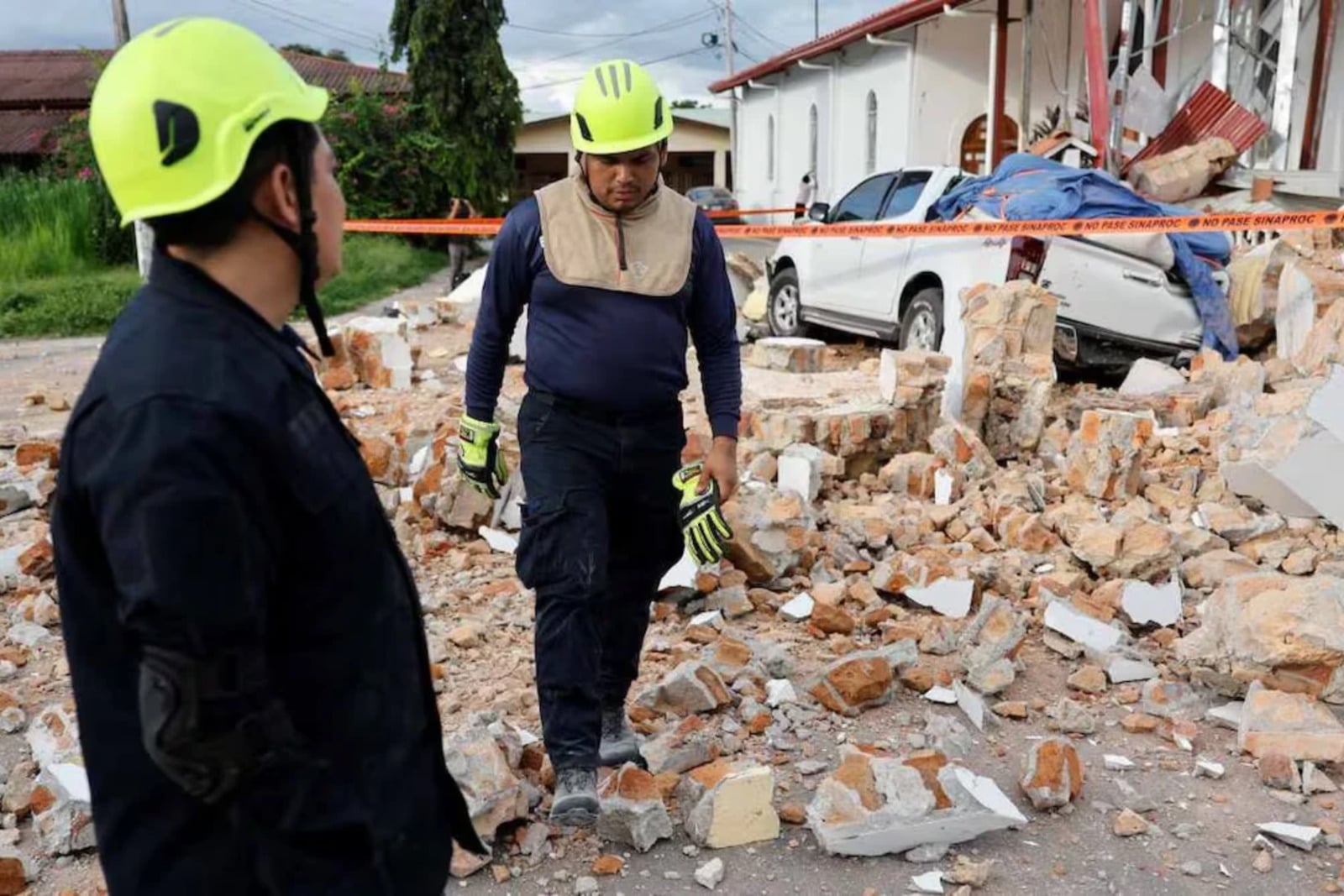 “Hay miedo por las réplicas”: terremoto de 7.7 deja daños y heridos en Panamá