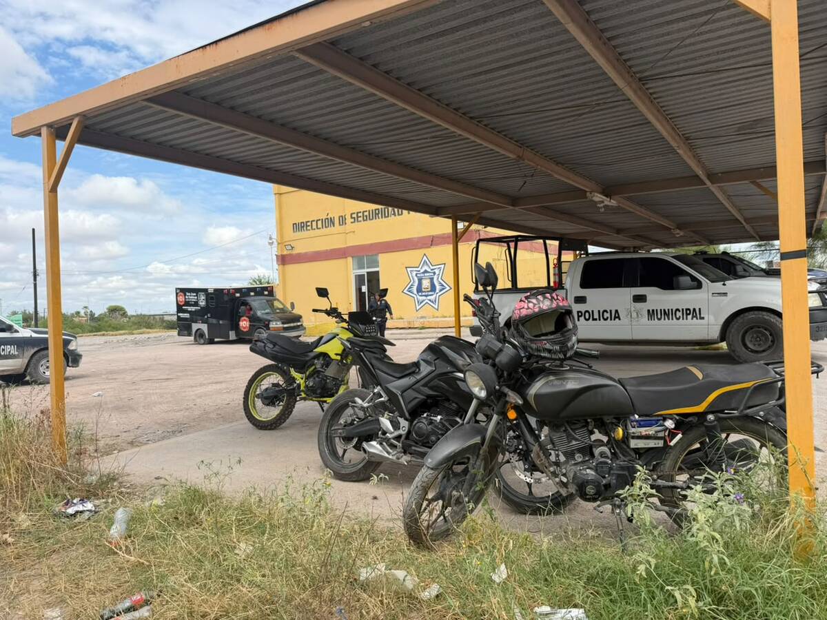 Ulises Cárdenas anuncia entrega gratuita de Motos, placas y licencias