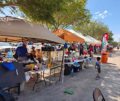 Amistad Bowl impulsa economía local con instalación de 15 puestos comerciales en Acuña