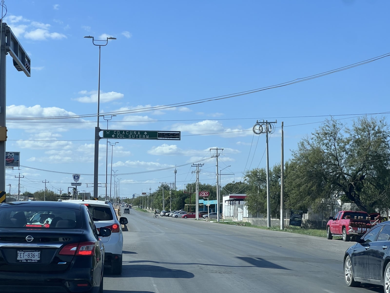 Intermitencias eléctricas afectan semáforos y complican el tránsito en Piedras Negras