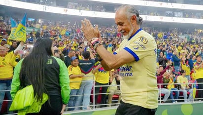 El Potro Gutiérrez genera polémica al participar en el festejo del América