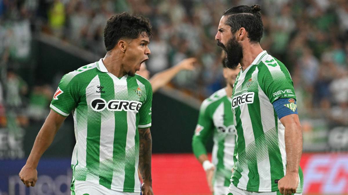 Betis golea 5-2 a Osasuna con doblete de Isco en LaLiga