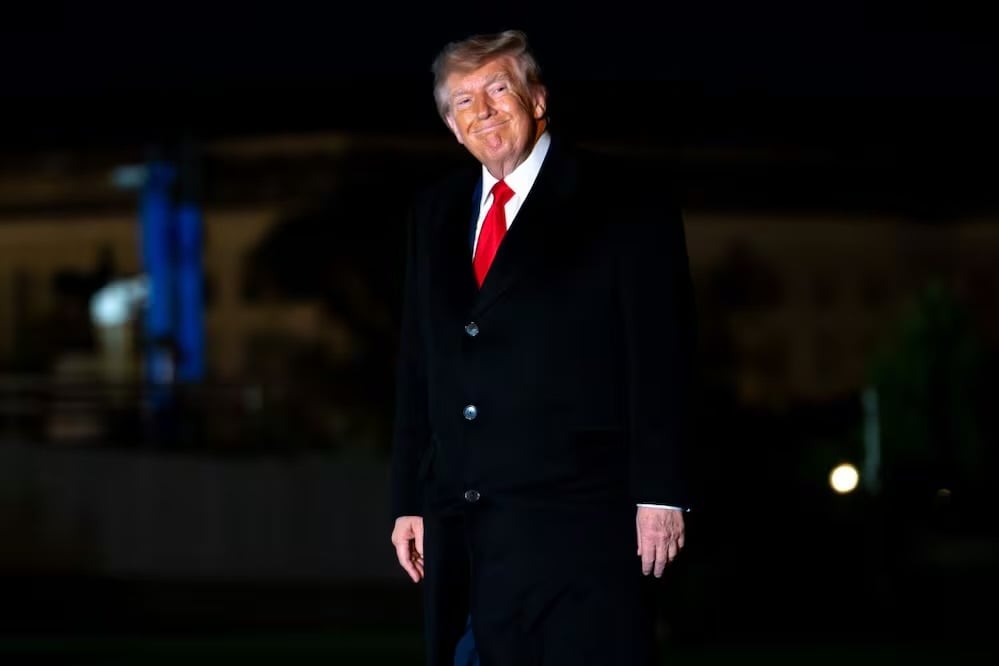 Podría decir las cosas más estúpidas y aún así me aplaudirían: Trump