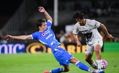 Cruz Azul vuelve a amargar a Pumas en CU con agónico empate