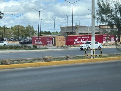Cafetería canadiense invierte en nueva sucursal en Piedras Negras; obra avanza en Vía Plaza