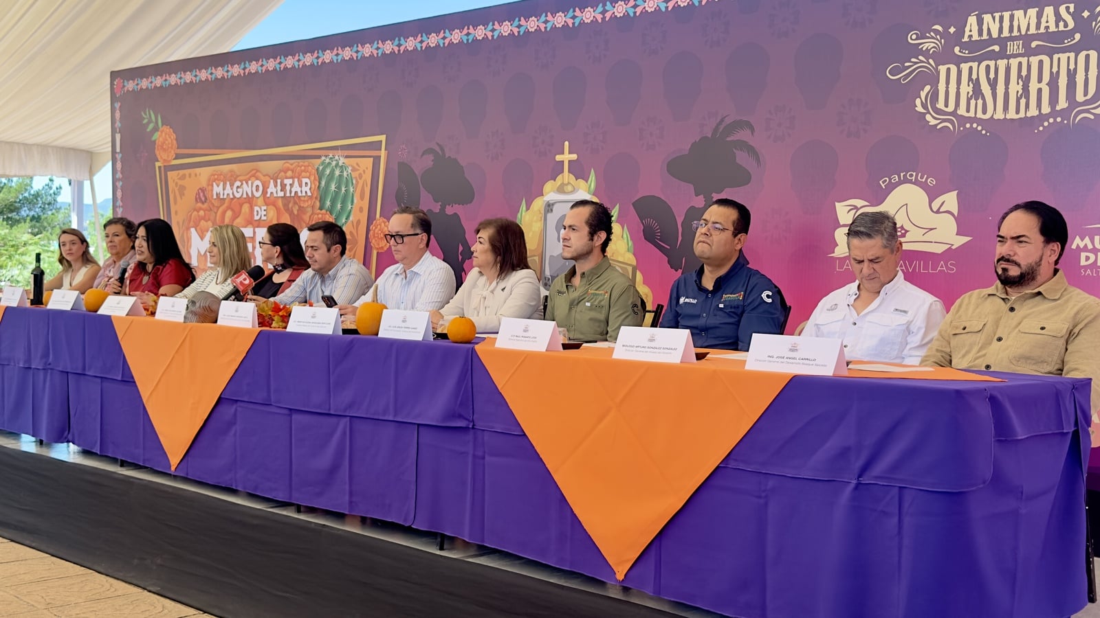 Convocan al altar monumental de muertos en Las Maravillas