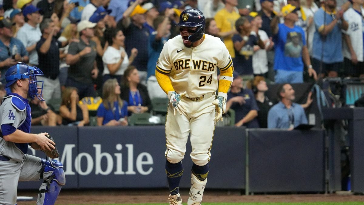 Milwaukee Brewers toman ventaja de 2-0 ante Los Angeles Dodgers