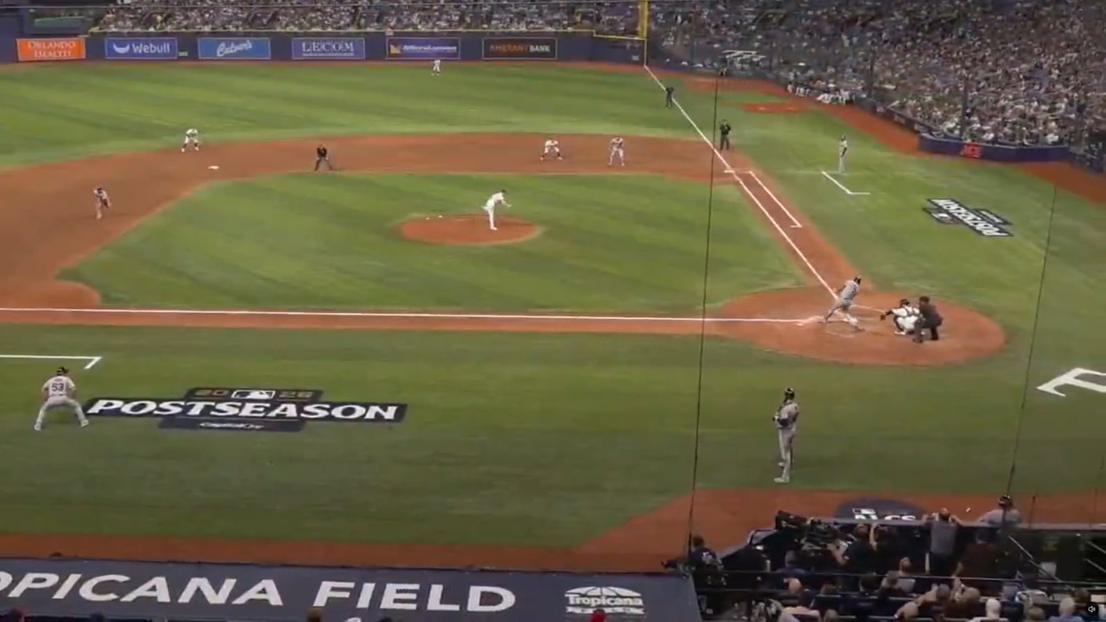 Cleveland pega primero ante Tampa Bay en la Serie de Campeonato
