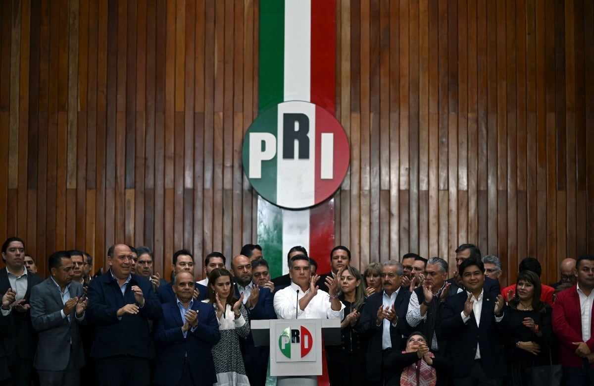 PRI pierde un diputado federal tras la salida de Mario Calzada