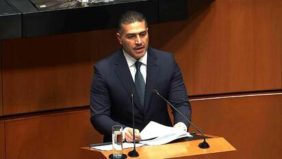 Omar García Harfuch llega al Senado para comparecer ante la Jucopo