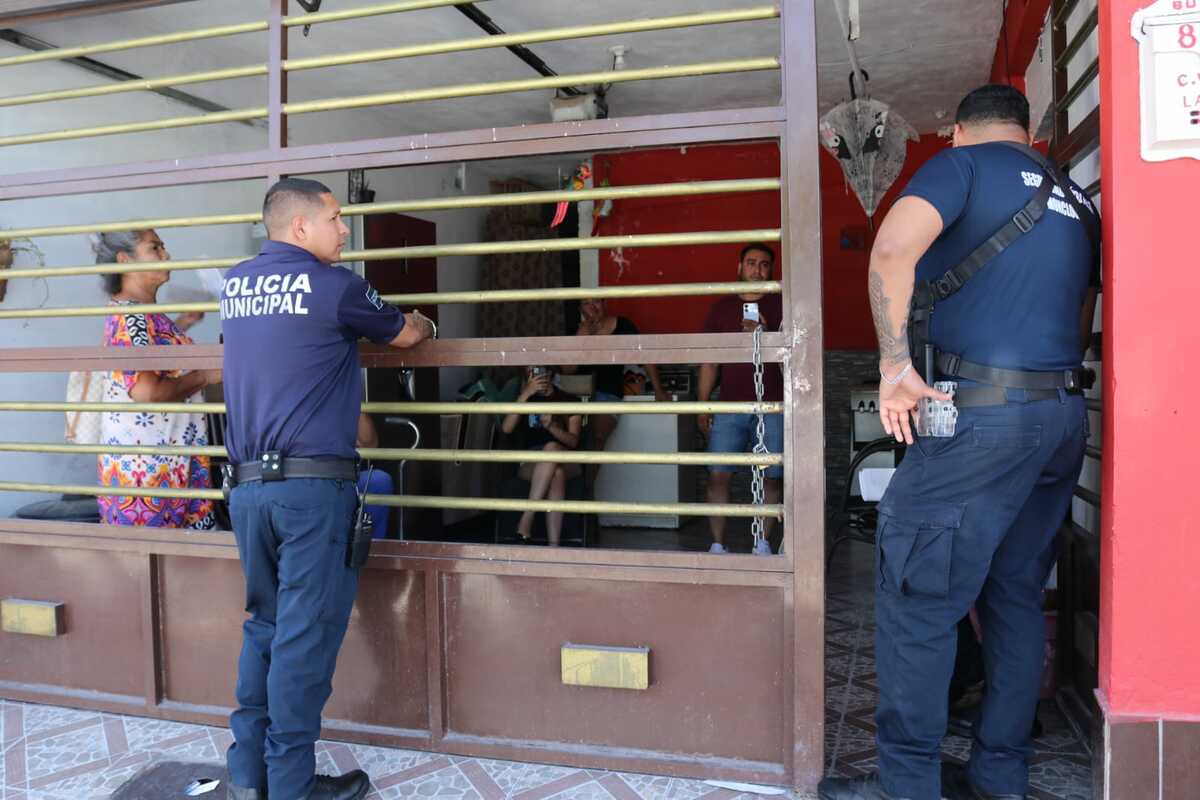 Adulto mayor denuncia abandono de sus hijos; le impiden entrar a su casa