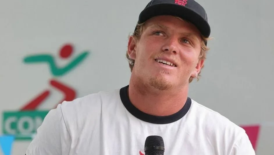 Surfista mexicano Alan Cleland enfrenta investigación por agresión sexual
