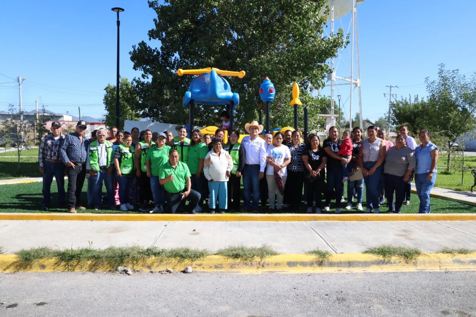 Realizan taller ambiental con más de 60 participantes en San Juan de la Vaquería