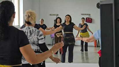 Organizan taller de Belly Dance con causa para apoyar a más de 200 pacientes con cáncer en Piedras Negras