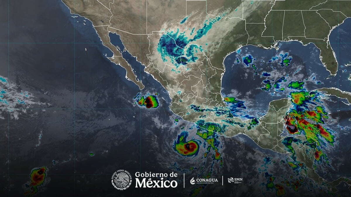 Huracán Trudy se intensifica a categoría 3 y genera lluvias intensas
