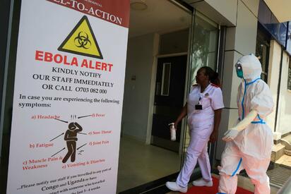 Las autoridades sanitarias de Kenia confirmaron un tercer caso de ébola y mantienen a pacientes bajo cuarentena mientras continúan las medidas de vigilancia