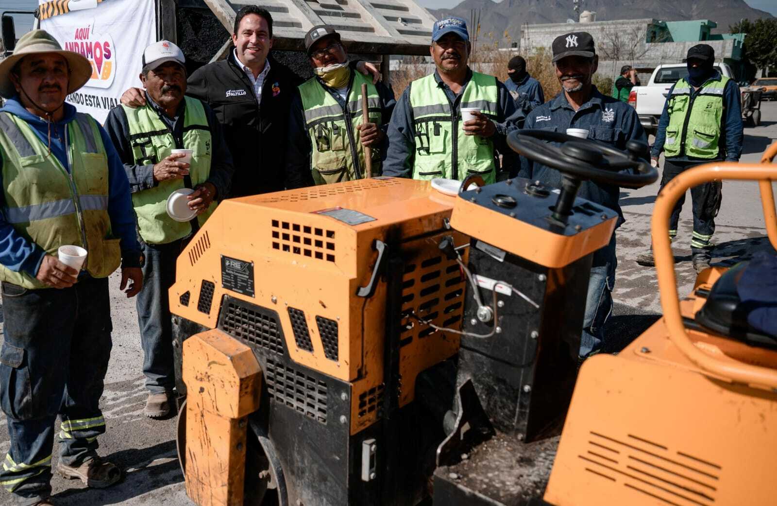 Amplían trabajos de bacheo en Saltillo