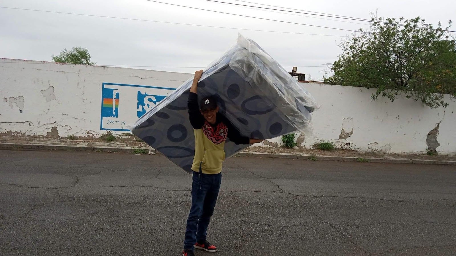 Donación: El mobiliario recibido será utilizado en las instalaciones de la casa de rescate.