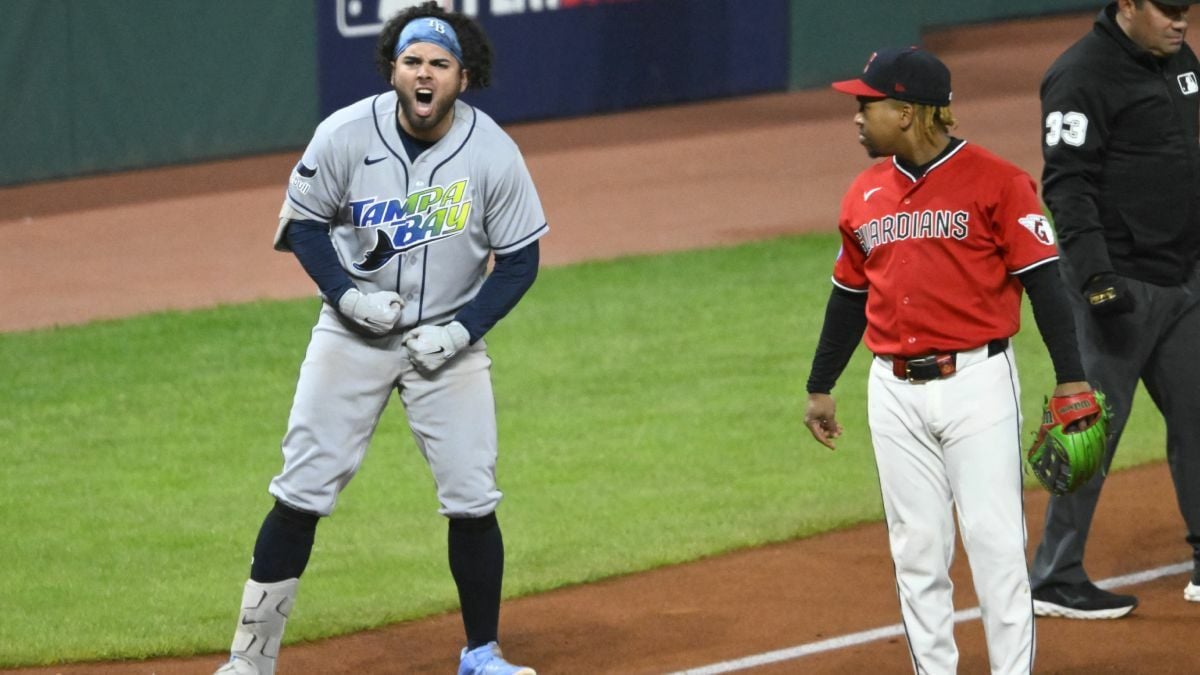 MLB MLB