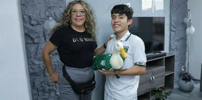 virales ¡No desapareció! Así es la próspera vida del Pato Merlín tras el Mundial
